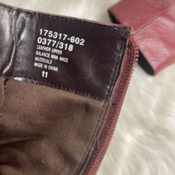 Colin Stuart leather Red Burgundy ankle boots 3”heels silver tone accent SZ11 - Picture 12 of 12